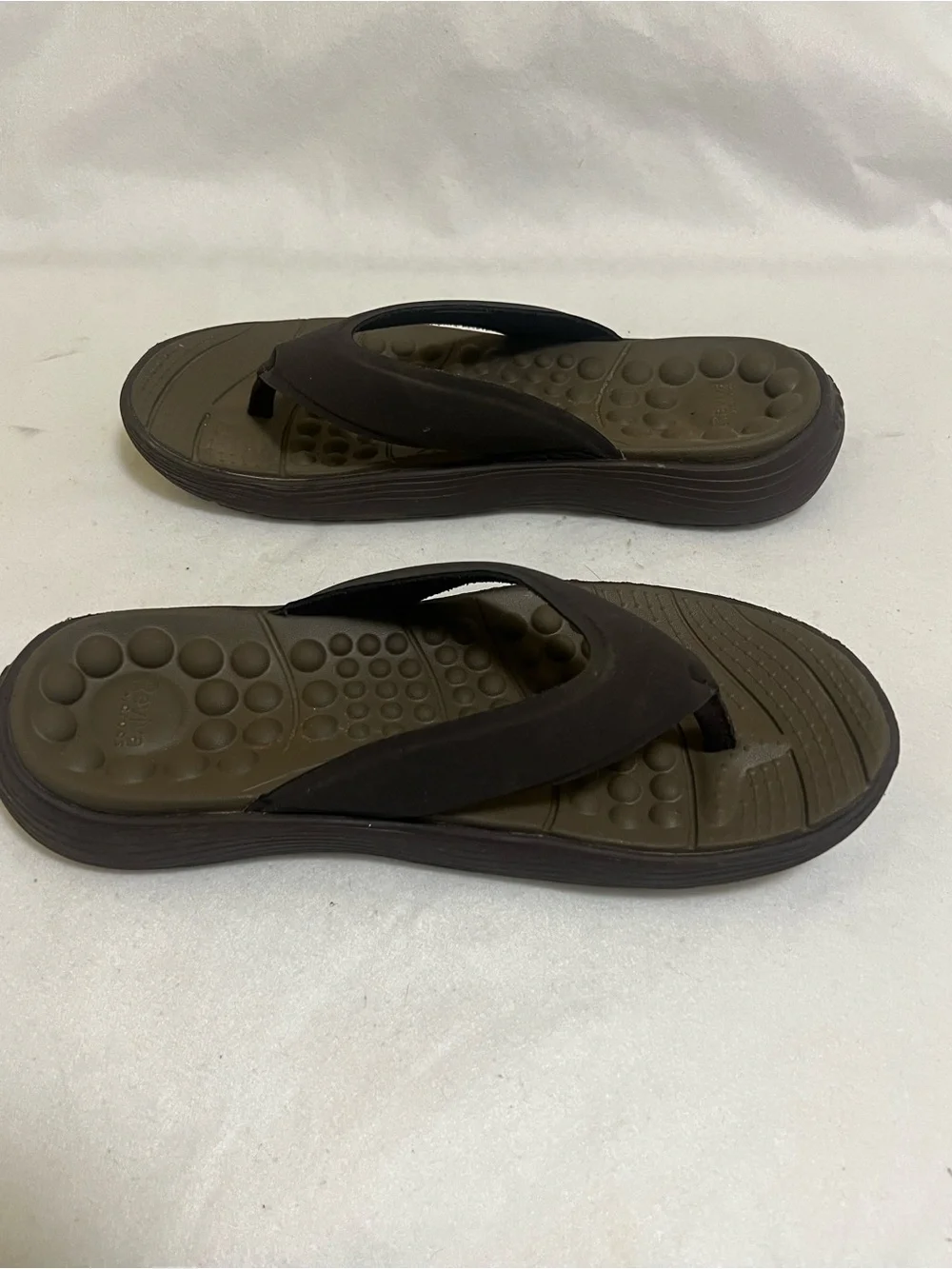 CROCS Men's Brown Foam Thong Sandals